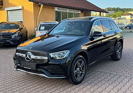 Mercedes-Benz GLC 300 e 4Matic AMG+AHK+PANO+CAM+STDHZG.+MBUX