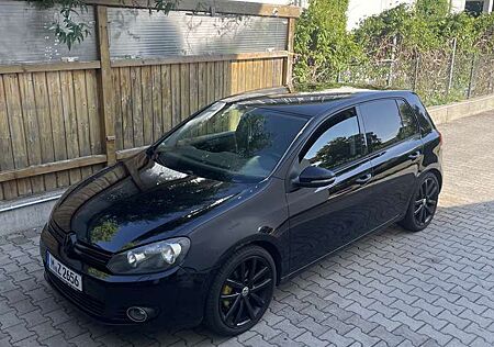 VW Golf Volkswagen 2.0 TDI DPF Highline