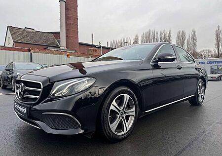 Mercedes-Benz E 220 d*NAVI*AHK*ACC*LED*AMBIENTE*RFK*PDC