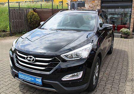 Hyundai Santa Fe Trend 2WD 2,4 GDI Kamera AHK Allwetter