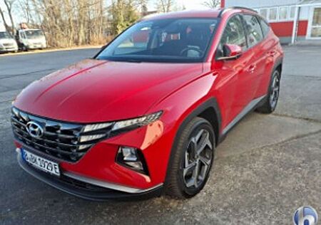 Hyundai Tucson Plug-In*4WD*SHZ*R.Cam*Navi*CarPlay*