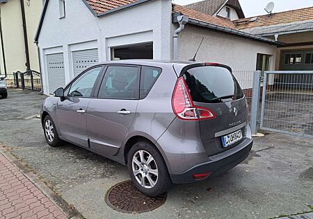 Renault Scenic +dCi+110+FAP+EDC+Bose+Edition