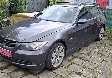 BMW 325xi 325 Touring