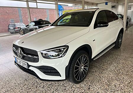 Mercedes-Benz GLC 300 de 4Matic Coupe Leder Nav LED SD DIS AMG
