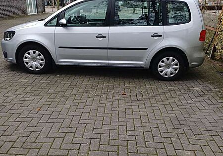 VW Touran Volkswagen 1.6 TDI DPF Comfortline