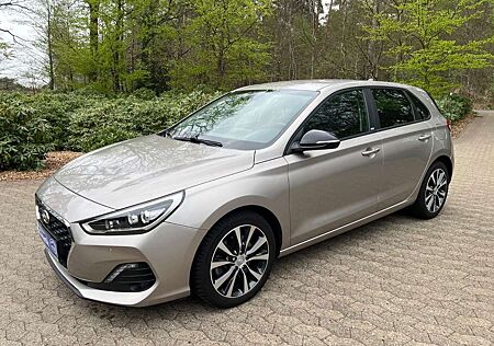 Hyundai i30 YES! Plus ((LED+Navi+Lenkh.+Spur+Sportsitze)