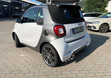 Smart ForTwo cabrio BRABUS edition asphaltgold