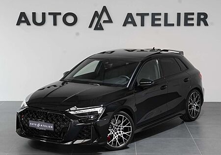 Audi RS3 S-AGA*CARBON*PANO*SONOS*MATRIX*R.KAM*