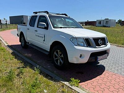 Nissan Navara Double Cab PLATINUM EVO 4X4