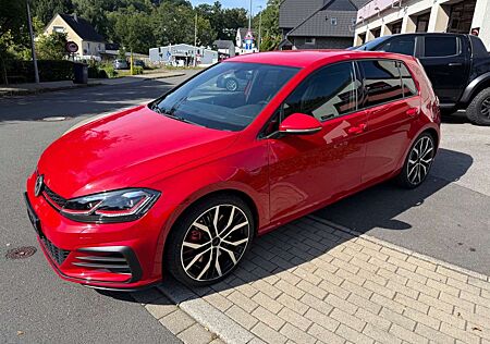 VW Golf Volkswagen VII Lim. GTI Performance BMT/Start-Stopp