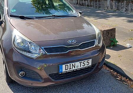 Kia Rio Fließheck 3-Türer 1.4 Team Edition