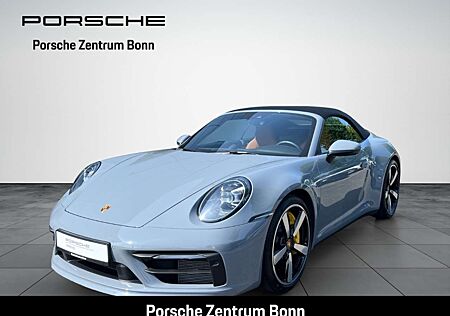 Porsche 992 (911) Carrera Cabriolet