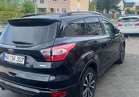 Ford Kuga ST-Line