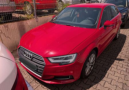 Audi A3 Sportback 35 TFSI design Navi. PDC. BT