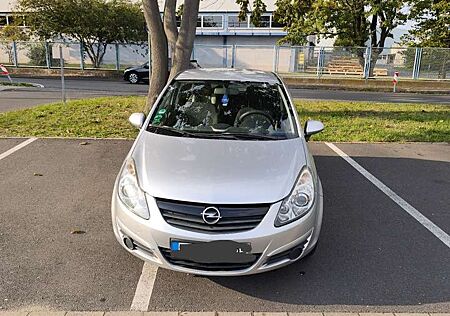 Opel Corsa 1.2 16V Innovation