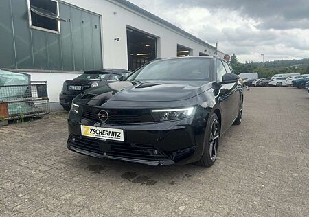 Opel Astra L Sports Tourer 1.6 Turbo Plugin Elegance