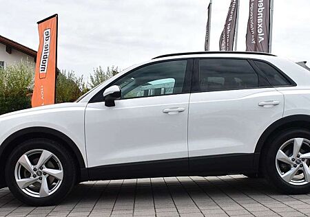 Audi Q3 35 TDI quattro / Sehr gepflegt / Pano