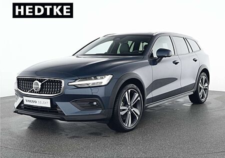 Volvo V60 CC B4 Diesel AWD Ultimate 19"+AHK+B&W+360°