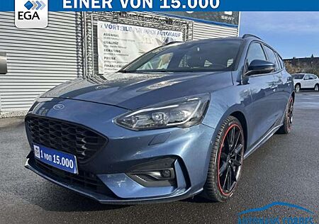 Ford Focus Turnier 1.5 ECO BOOST*ST-LINE*KLIMA*NAVI*BTH*SHZG*