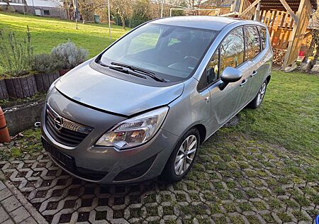 Opel Meriva 1.4 150 Jahre