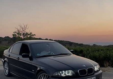 BMW 325i 325