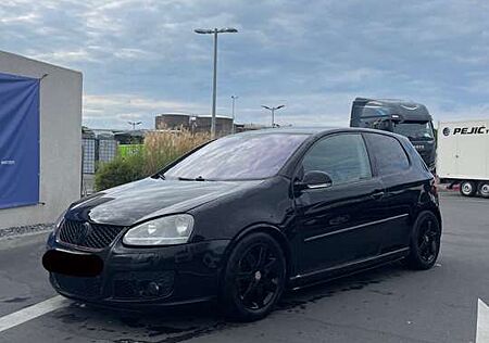 VW Golf Volkswagen 5