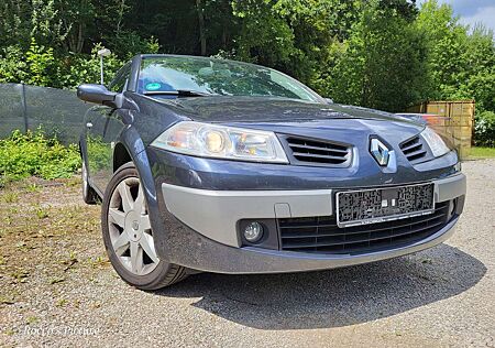 Renault Megane 2.0l 135PS Coupe-Cabriolet SHZ Tempo uvm.