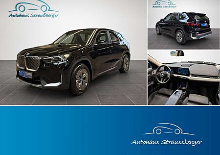 BMW iX1 30 xDrive AHK ACC KZU QI H/K SHZ DAB+ Memory