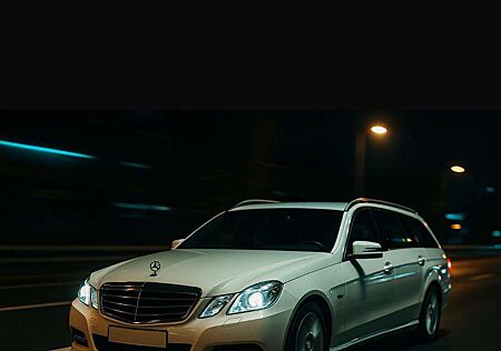 Mercedes-Benz E 220 T CDI DPF BlueEFFICIENCY Automatik Avantgarde