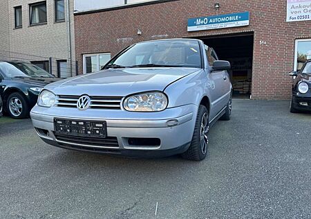 VW Golf Volkswagen 2.L Cabrio/ Tüv bis 05-2027