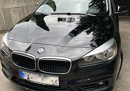 BMW 218d 218 2er Gran Tourer xDrive Advantage