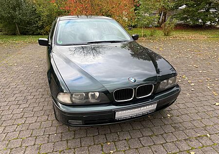 BMW 520 i E39*AUTOMATIK*KLIMATRONIC*PDC*BRC*ALUFELGEN*TOP