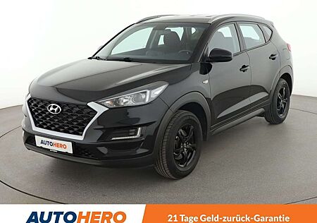 Hyundai Tucson 1.6 Select 2WD*NAVI*CAM*PDC*SHZ*KLIMA*GARANTIE