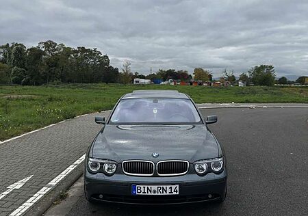 BMW 735i 735