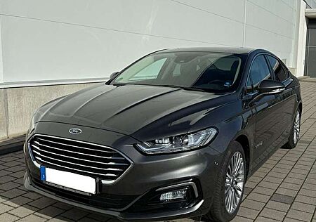 Ford Mondeo 2.0 Ti-VCT Hybrid Titanium Alcantara/Navi/Tempomat