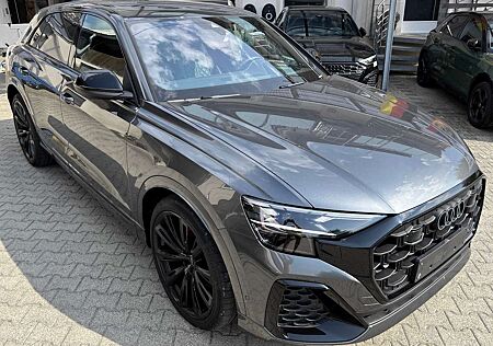 Audi Q8 50 TDI quattro S line, fast Voll