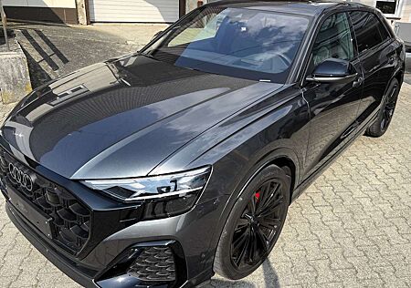 Audi Q8 50 TDI quattro S line, Vollausstattung