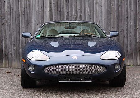 Jaguar XKR Coupe 3 Jahre Garantie