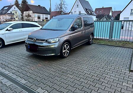VW Caddy Volkswagen 2.0 TDI BMT (5-Si.) DSG Dark Label