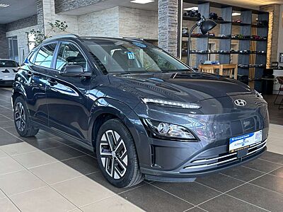 Hyundai KONA Select R.Cam dig.Cockpit SHZ LED ACC DAB