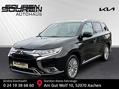 Mitsubishi Outlander PHEV Top 4WD AHK- Ganzjahresreifen Navi +StandHZG
