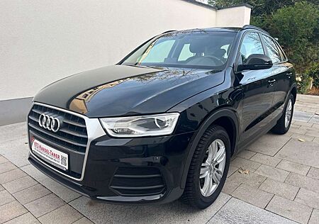Audi Q3 /Xenon/Sitzhzg/Keyless