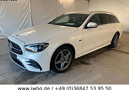Mercedes-Benz E 300 de 4Matic AMG Multibeam Distronic+ Sound+