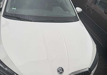 Skoda Fabia 1.4 Sedan Classic