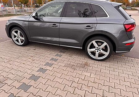 Audi SQ5 3.0 TFSI quattro tiptronic STHZ LUFT HUD B&O Pano