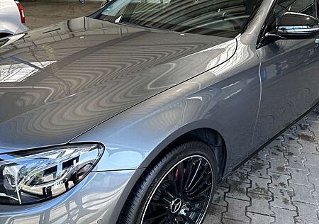 Mercedes-Benz E 220 d 9G-TRONIC Exclusive