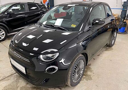 Fiat 500E Icon Carplay Klimaautomatik - Navigation