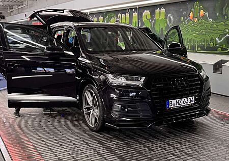 Audi Q7 3.0 TDI quattro tiptronic