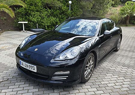 Porsche Panamera 4S PDK