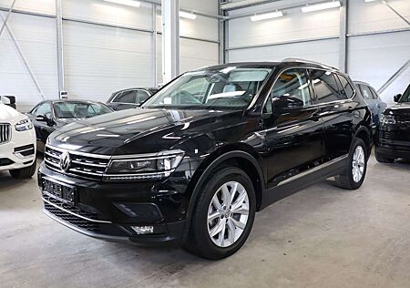 VW Tiguan Allspace Volkswagen Highline DSG ACC 7-Sit Leder LED